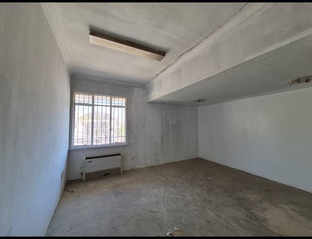 47M² OFFICE TO LET IN MELVILLE